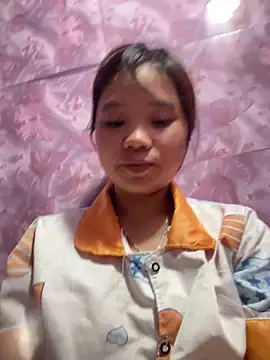 Snapshot of Ngoc-bbi chatting on 04.30.26 Ngoc-bbi online show from 04.30.26