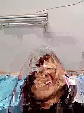 dulcelatin21 online show from 11.20.25