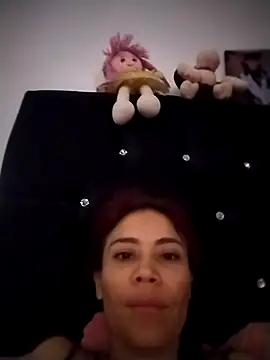 dulcelatin21 online show from 11.29.25