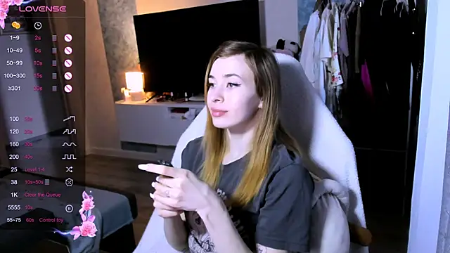 ZoyaMill online show from 04.11.26