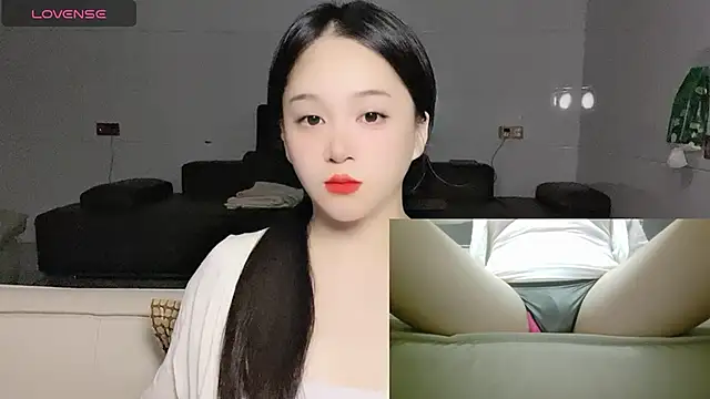 Snapshot of woaiqinqin chatting on 09.20.25 woaiqinqin online show from 09.20.25