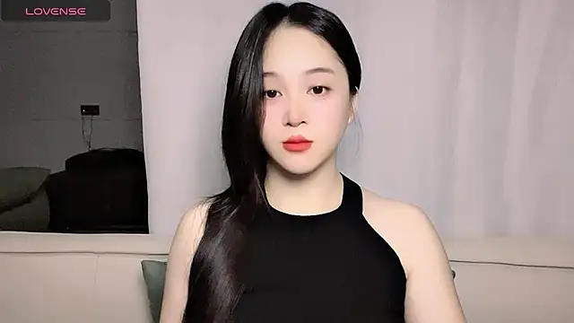 Snapshot of woaiqinqin chatting on 11.07.25 woaiqinqin online show from 11.07.25