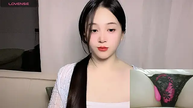 Snapshot of woaiqinqin chatting on 11.15.25 woaiqinqin online show from 11.15.25