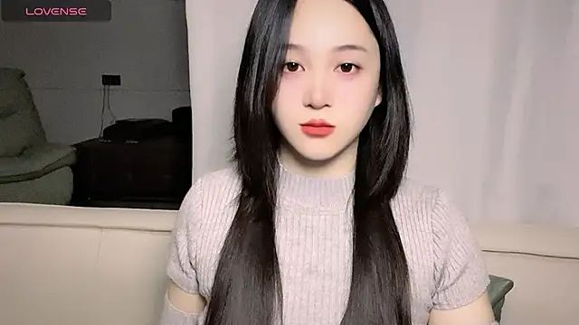 Snapshot of woaiqinqin chatting on 11.18.25 woaiqinqin online show from 11.18.25