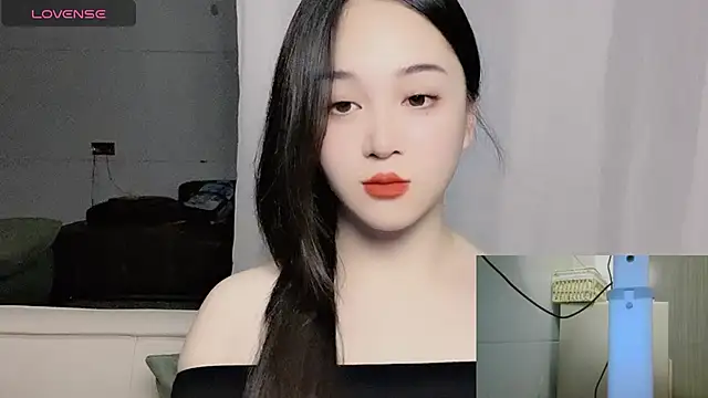 Snapshot of woaiqinqin chatting on 11.29.25 woaiqinqin online show from 11.29.25