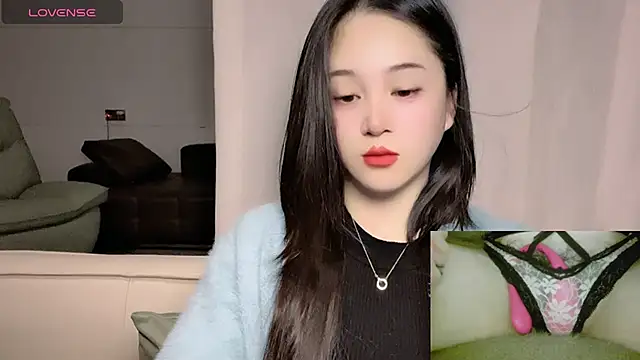 Snapshot of woaiqinqin chatting on 01.11.26 woaiqinqin online show from 01.11.26