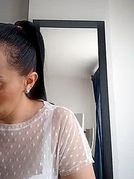 Snapshot of sarita_star chatting on 09.11.25 sarita star online show from 09.11.25