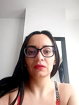 Snapshot of sarita_star chatting on 09.21.25 sarita star online show from 09.21.25