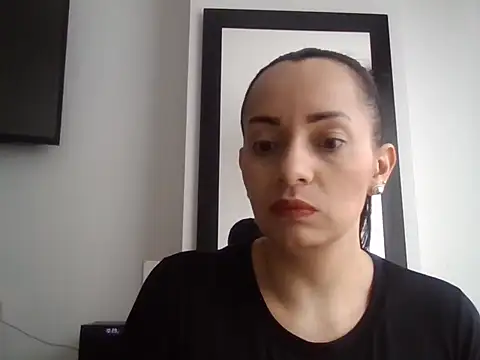 Snapshot of sarita_star chatting on 09.22.25 sarita star online show from 09.22.25