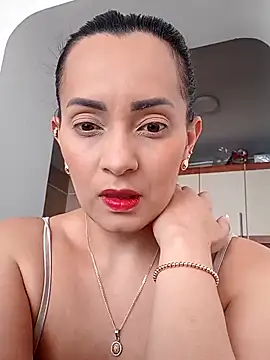 Snapshot of sarita_star chatting on 04.14.26 sarita star online show from 04.14.26