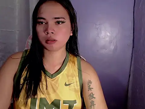 Snapshot of marincumxx chatting on 10.04.25 marincumxx online show from 10.04.25