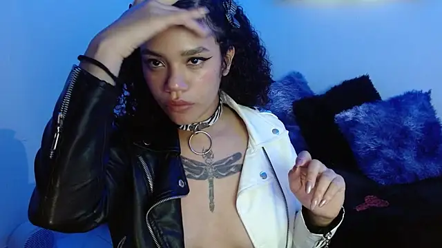 Canela s1 online show from 01.10.26