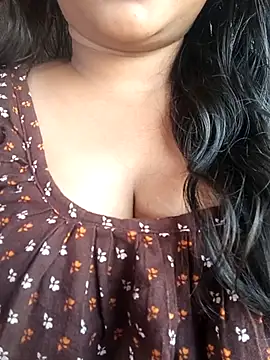 Aaradhya Sharma online show from 10.27.25