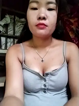 lylylove online show from 09.11.25