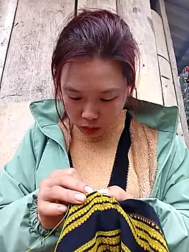 Ngocmi909 online show from 02.20.26