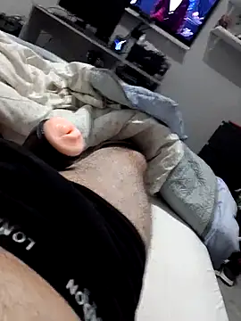 Snapshot of durellosbrodolone chatting on 02.16.26 durellosbrodolone online show from 02.16.26