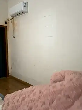 Snapshot of xiiuuff18 chatting on 03.17.26 xiiuuff18 online show from 03.17.26