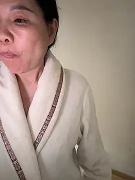 Snapshot of xiiuuff18 chatting on 04.06.26 xiiuuff18 online show from 04.06.26