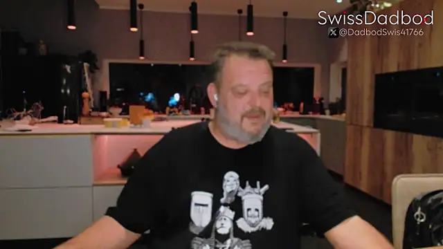 Snapshot of SwissDadbod chatting on 09.13.25 SwissDadbod online show from 09.13.25