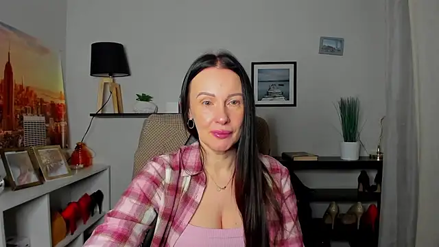 Velvet Jasmine online show from 01.14.26