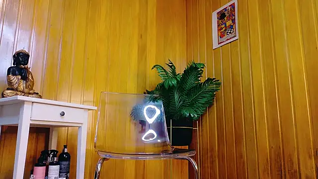 Zafiro Gem  online show from 11.03.25