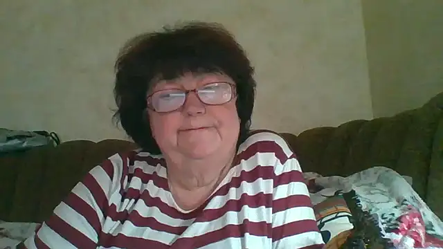 MilaSky5303 online show from 10.18.25