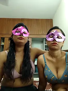 your chandni04 online show from 10.10.25