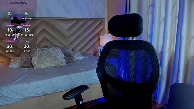  raven black online show from 09.22.25