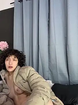 Snapshot of TeensNews18 chatting on 02.15.26 TeensNews18 online show from 02.15.26