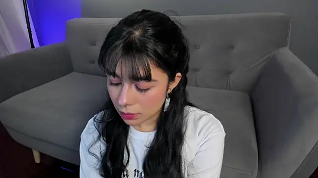 flower smith  online show from 03.29.26