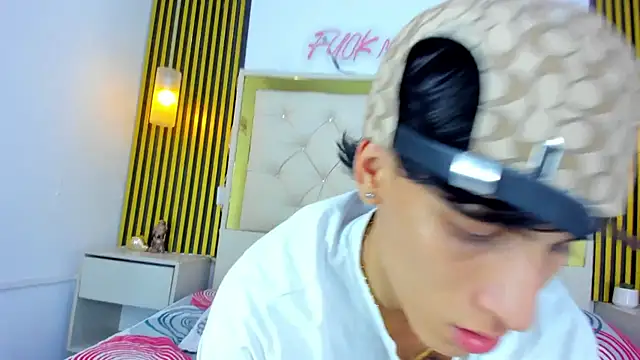 Snapshot of Just18Jake chatting on 04.15.26 Just18Jake online show from 04.15.26