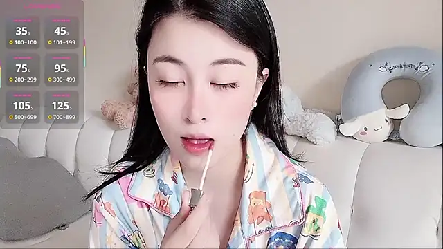 LuLu-Moon online show from 10.23.25