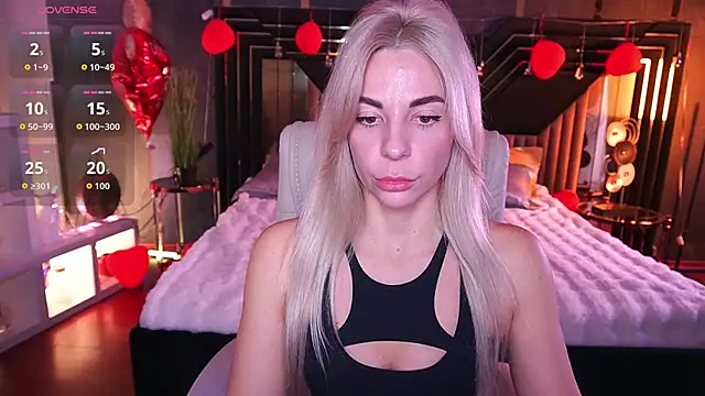 Snapshot of BellaRayyy chatting on 02.27.26 BellaRayyy online show from 02.27.26