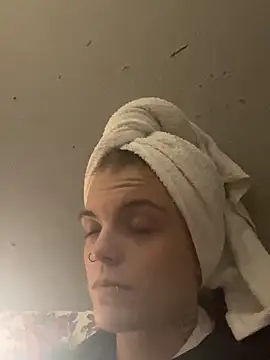 ittybittymeryssa online show from 10.13.25