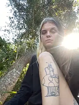 ittybittymeryssa online show from 11.01.25