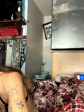 ittybittymeryssa online show from 11.27.25