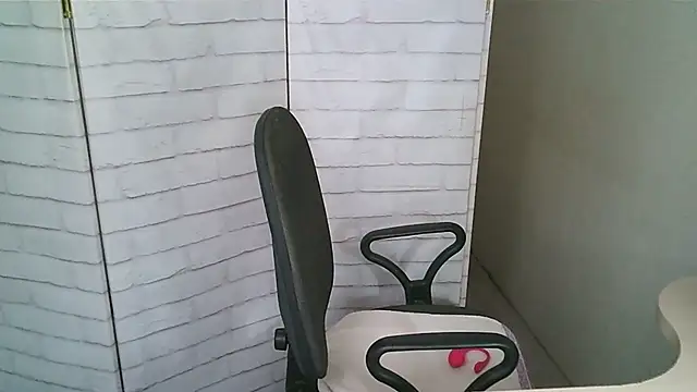 Helen xi  online show from 01.08.26