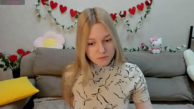 Sylvia Ortiz online show from 03.06.26