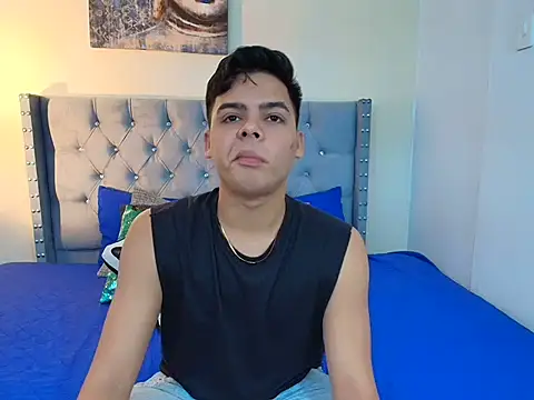 Snapshot of stewart_mateo_ chatting on 10.03.25 stewart mateo  online show from 10.03.25