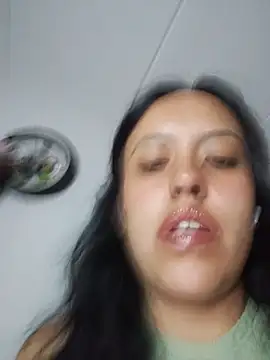 Queen Ashly online show from 08.04.26
