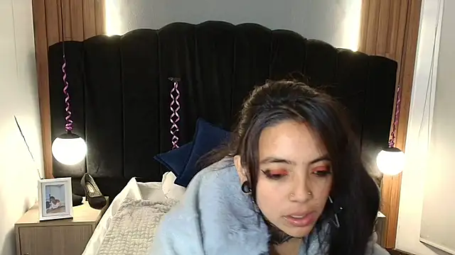 LiaMonroee  online show from 04.07.26