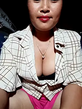 maycuc123 online show from 09.14.25