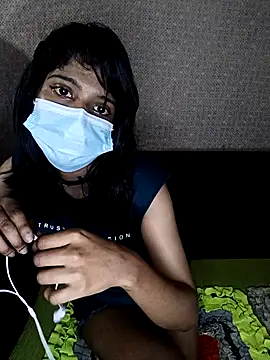 Snapshot of emali_baba chatting on 09.27.25 emali baba online show from 09.27.25