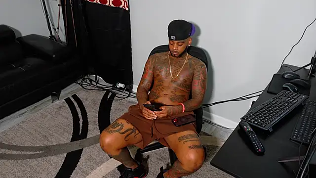 SLANGONDEMHOES online show from 11.20.25