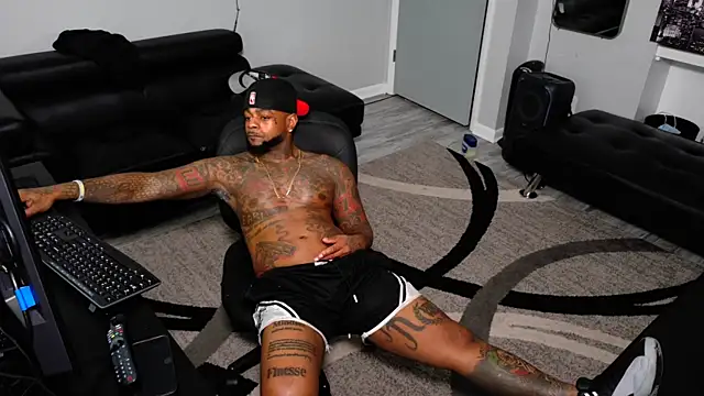 SLANGONDEMHOES online show from 02.15.26