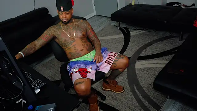 SLANGONDEMHOES online show from 04.04.26