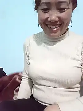 Snapshot of Fienjr chatting on 03.07.26 Fienjr online show from 03.07.26