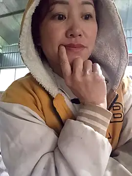 Snapshot of Fienjr chatting on 03.12.26 Fienjr online show from 03.12.26