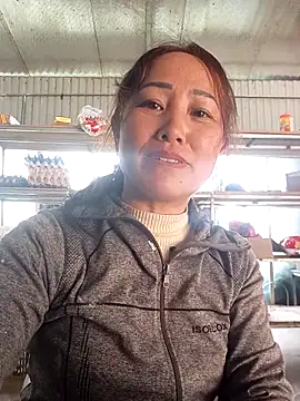 Snapshot of Fienjr chatting on 03.16.26 Fienjr online show from 03.16.26