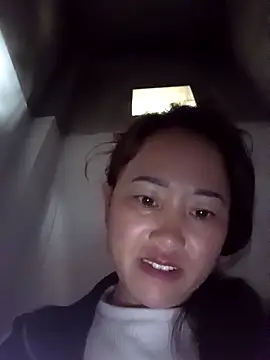 Snapshot of Fienjr chatting on 03.20.26 Fienjr online show from 03.20.26